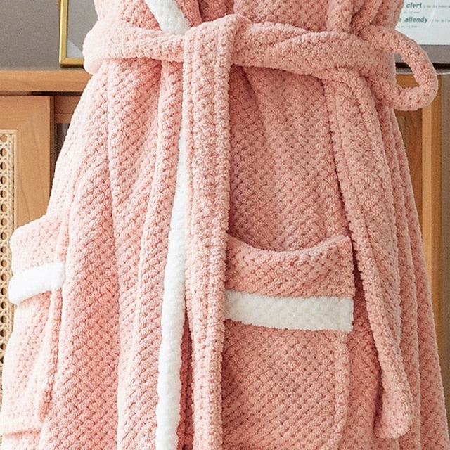 Wearable Bath Towel Wrap Cozy Coral Fleece Highly Water Absorbent Beach Spa Gym Bathrobes Slip Dress Bathing Shower Cover Up Tube Dress Nightwear Sleepdress Sleeping Robe