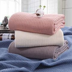 100% Cotton Waffle Throw Comfortable and Breathable Honeycomb Nap Blanket Pure Cotton Towel Blanket