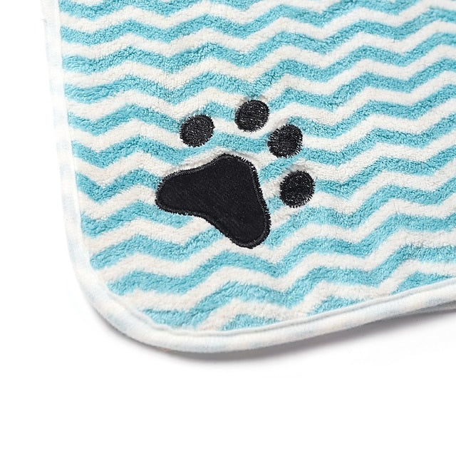 Dog Cat Bath Towel Dog Dry Robe Fashion Casual Winter Breathable Soft Washable Comfortable Outdoor Casual Daily Pool Dog Clothing for Corgi Dachshund Pomeranian Baby Pet Papillon